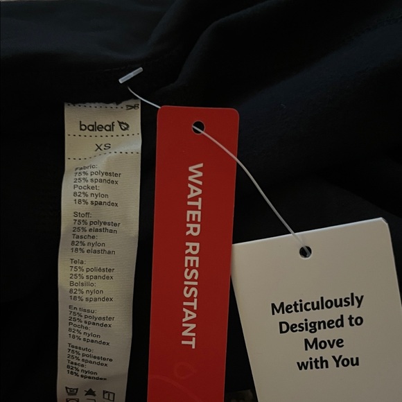 ❌ NOT FOR SALE ❌Baleaf Black Water Resistant Active Leggings - Picture 6 of 7